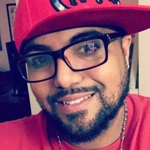 Meet your Posher, Adam